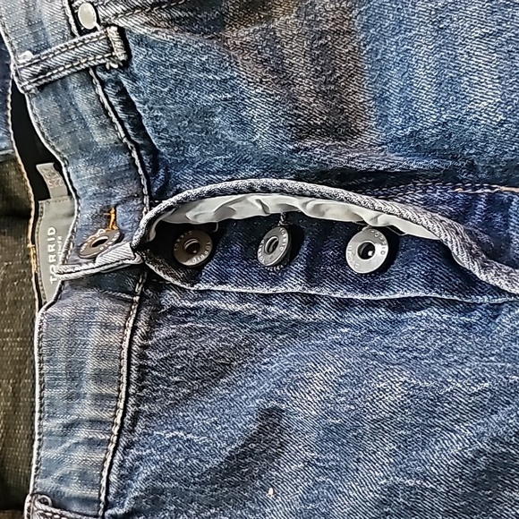 Torrid Premium The Mom Jeans Blue Denim Distressed High Rise - Picture 9 of 9